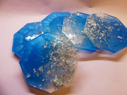 Sous-verre bleu/transparent/feuilles d'or grises/paillettes